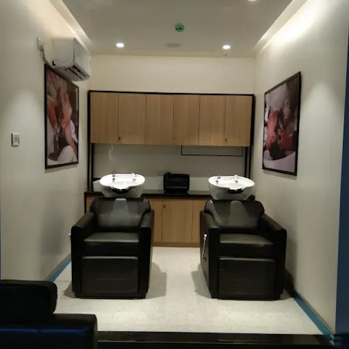 Business 4 image LAKME SALON PIMPLE NILAKH