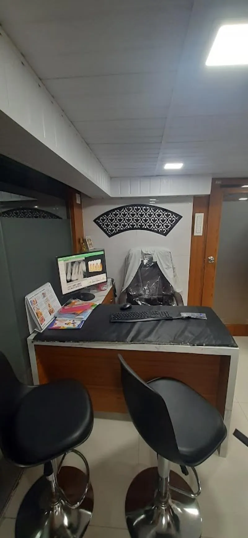 Business 6 image AESTHETIC DENTAL CLINIC