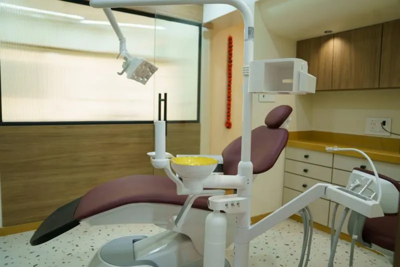 Business 4 image DR. MANE'S DENTAL CLINIC & IMPLANT CENTRE