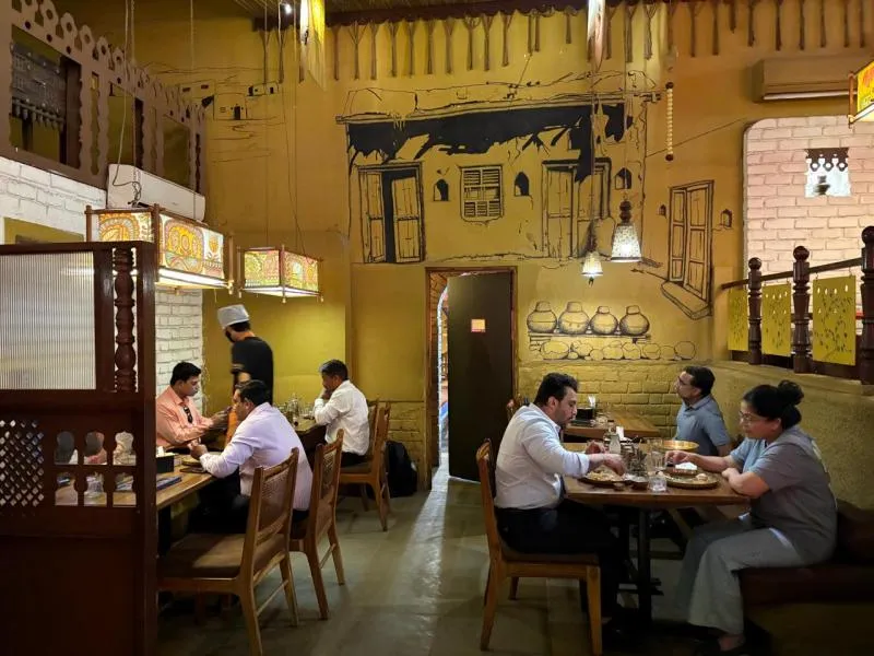 Business 1 image JASSI DE PARATHE